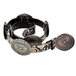 ARIAT Women’s Concho Belt Faux Snake Skin On Leather Sliding Conchos